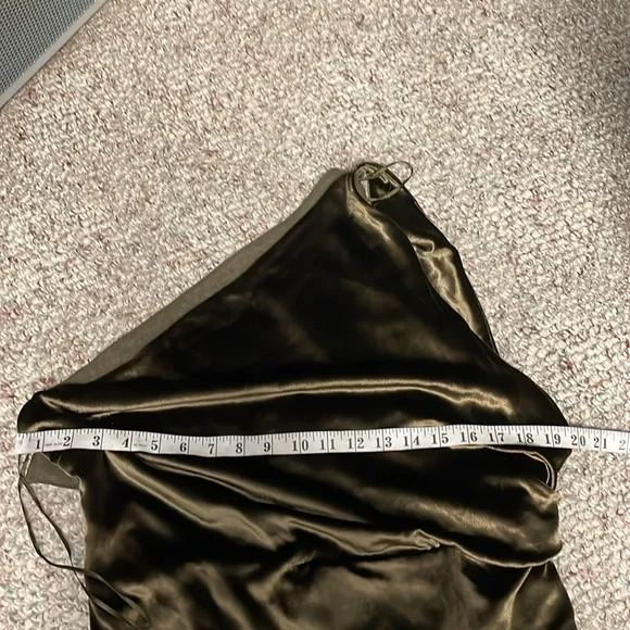 Reiss One Shoulder Velvet Dress in Dark Olive - Picture 5 of 11